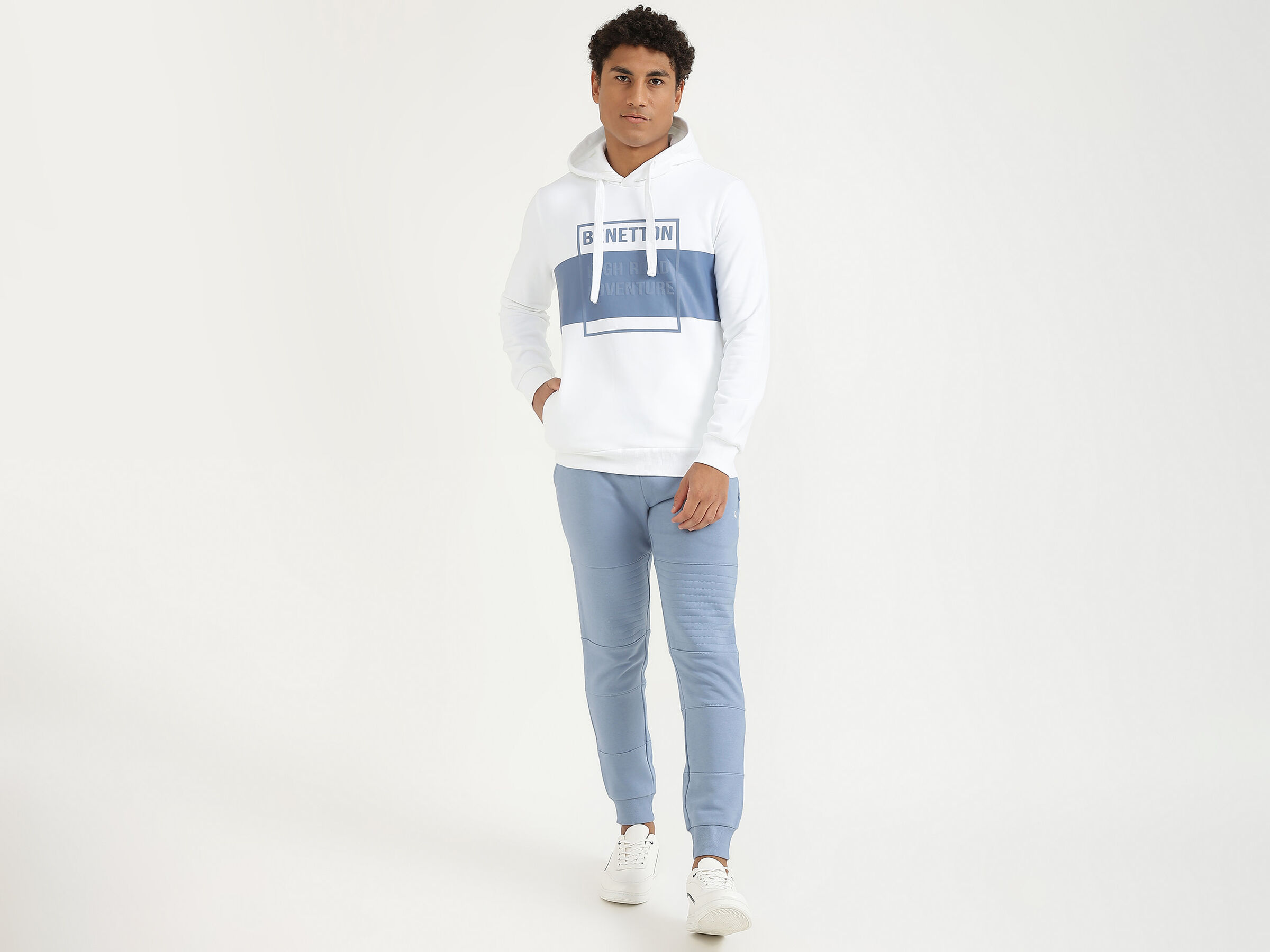 HIGH ROAD HOODIE image number 4